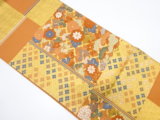 唐織　松皮菱に草花・花七宝模様織り出し袋帯